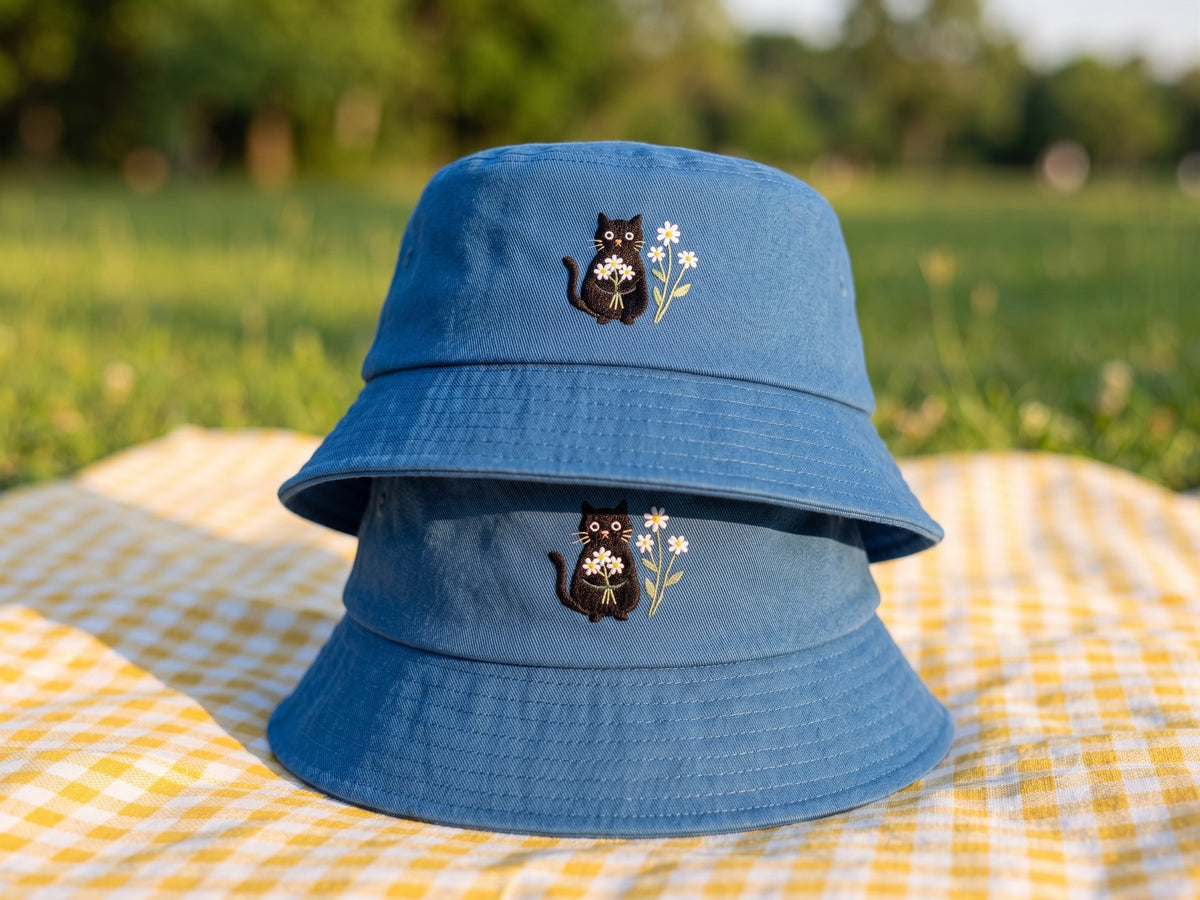 Embroidered Black Cat Bucket Hat, Cute Daisy Flower Cat Sun Hat, Cottagecore Cat Mom Gift, Aesthetic Summer Outdoor Beach Cap